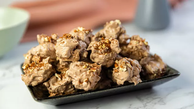 Čokoladne puslice s oraščićima